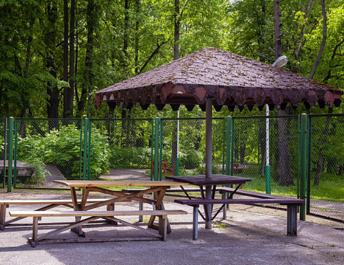 Шашлычная поляна - Парк-отель AMAKS «Ершово» Шашлычная поляна - Парк-отель AMAKS «Ершово»